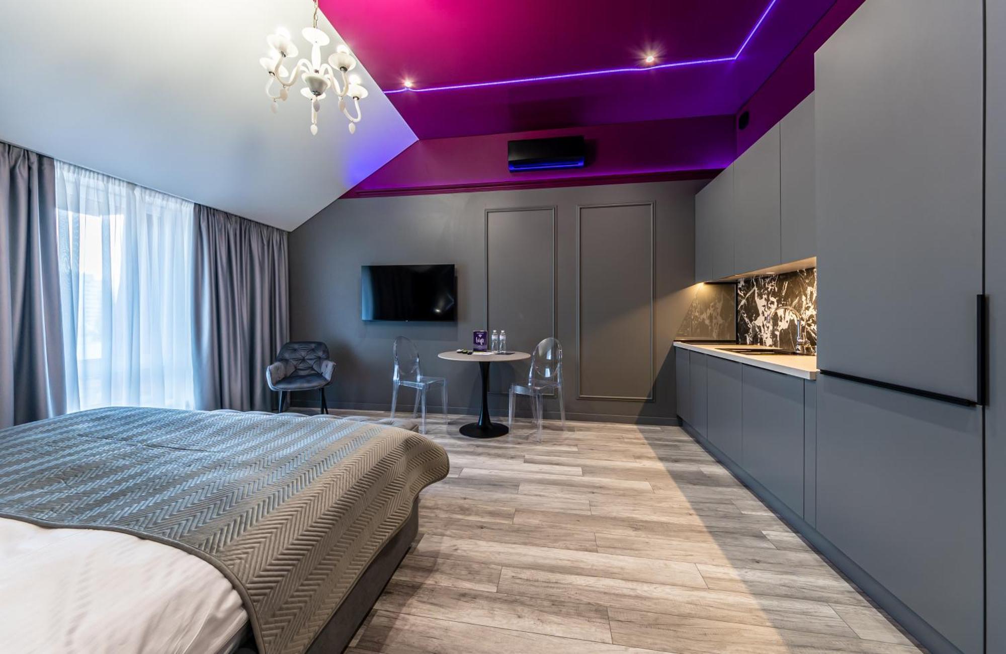 Myfreedom Lux Апартаменти Центр Вул Євгена Чикаленка 33 М Хрещатик Kyiv Exterior photo