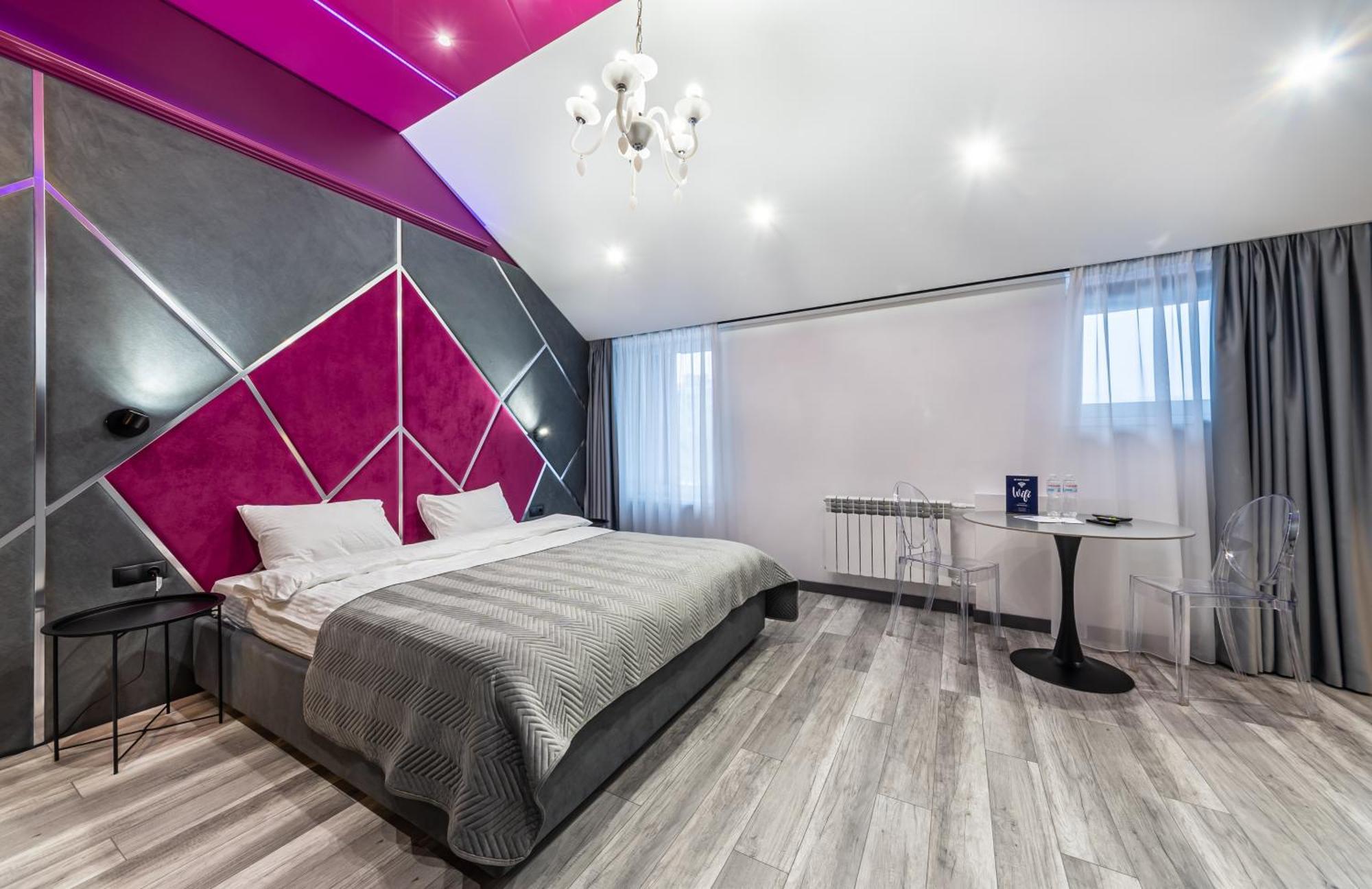 Myfreedom Lux Апартаменти Центр Вул Євгена Чикаленка 33 М Хрещатик Kyiv Exterior photo