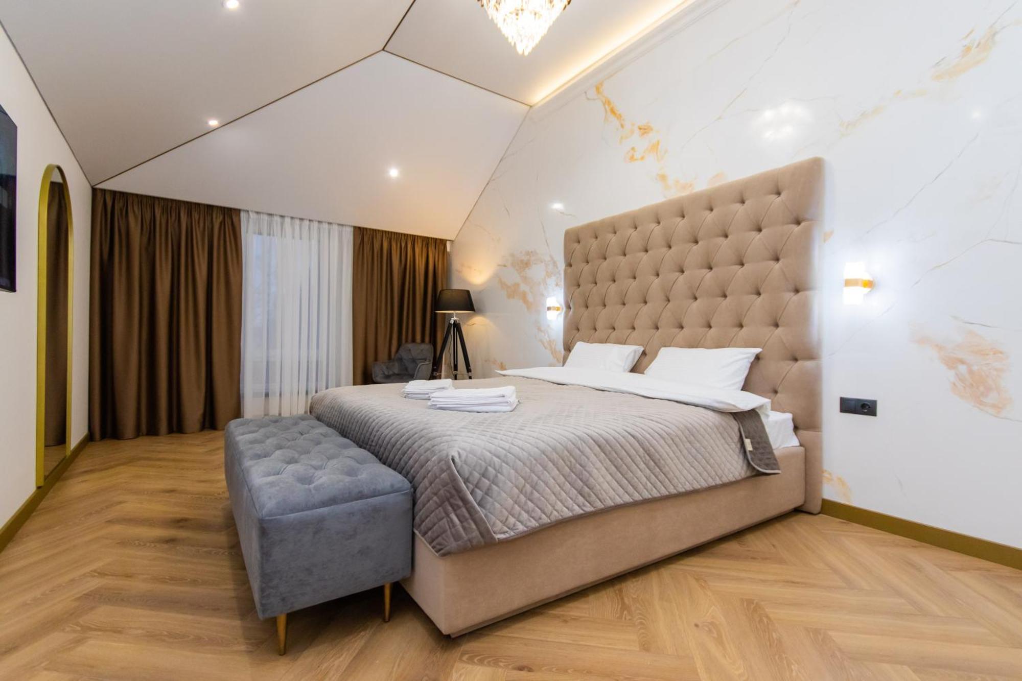 Myfreedom Lux Апартаменти Центр Вул Євгена Чикаленка 33 М Хрещатик Kyiv Exterior photo