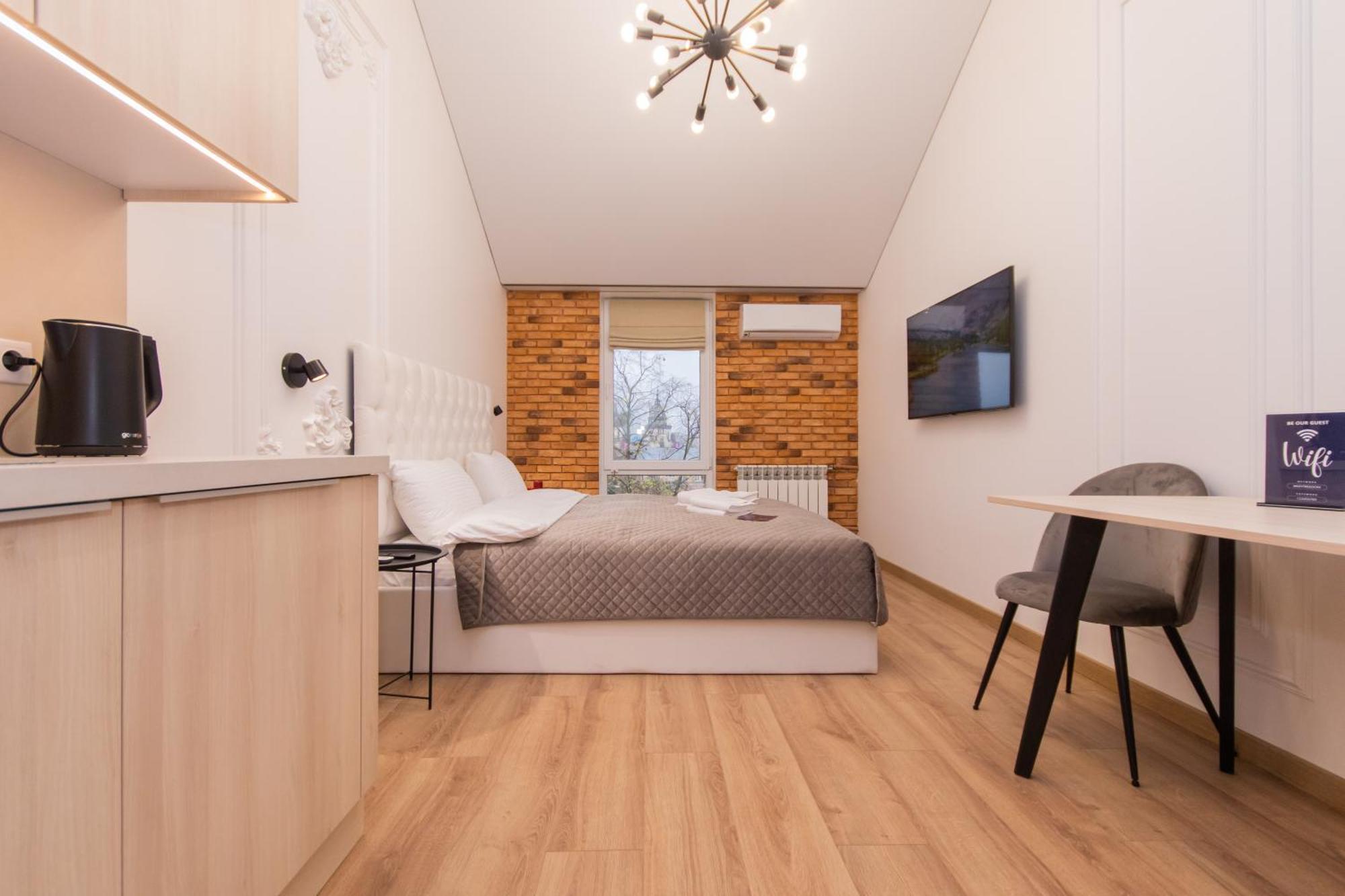 Myfreedom Lux Апартаменти Центр Вул Євгена Чикаленка 33 М Хрещатик Kyiv Exterior photo